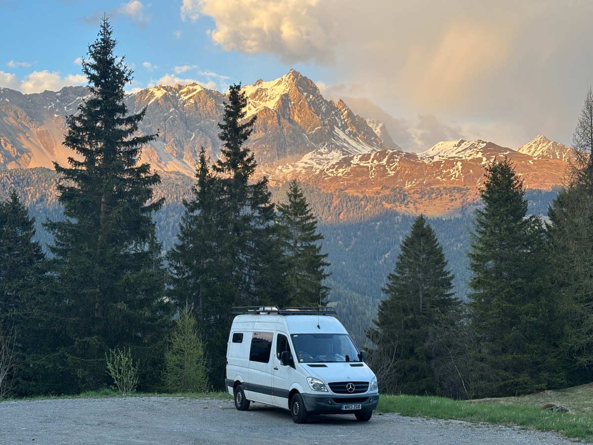 Importing your campervan to Switzerland – our&nbsp;experience